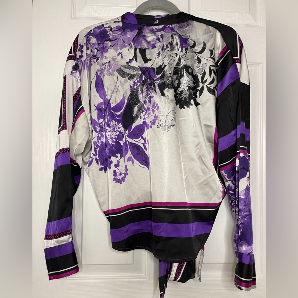 Blouse - Picture 8 of 8